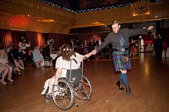 Click image for larger version. 

Name:	Lorna & Neil Glance Dance 2.jpg 
Views:	58 
Size:	122.5 KB 
ID:	14883