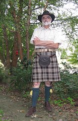 Click image for larger version. 

Name:	2016 10 07 kilted friday 001.jpg 
Views:	56 
Size:	217.3 KB 
ID:	29267